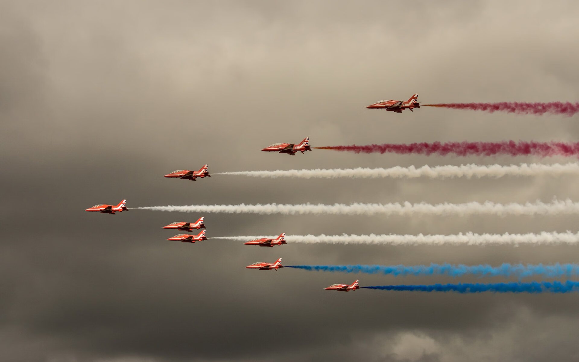 九游APP官网-“意甲冲刺阶段，追逐欧洲战场的“梦想希望””，意甲争4